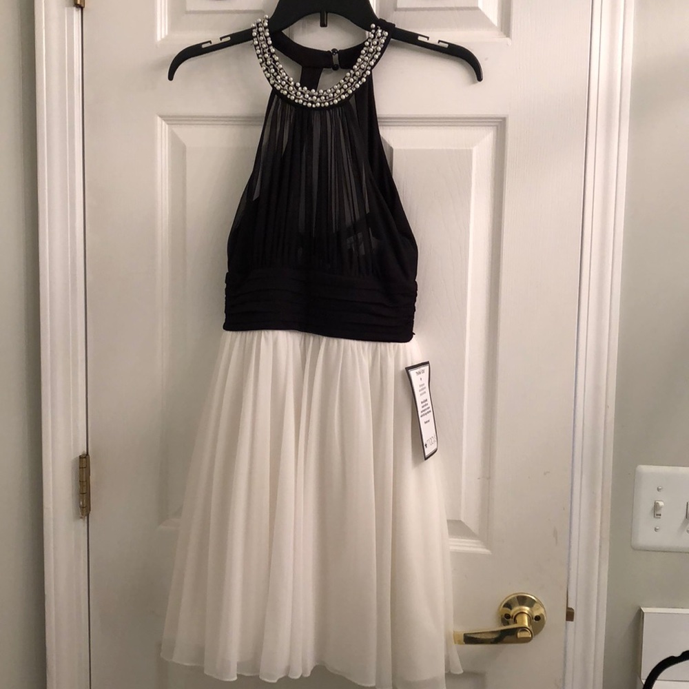 NWT black & white prom evening dress size 3